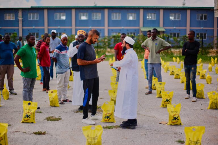 To share the joy of Ramadhan, within a week, your donations have been translated into thousands of family packages containing food items.   I 'd like to give a big  shoutout to all the donors and volunteers for making it possible.